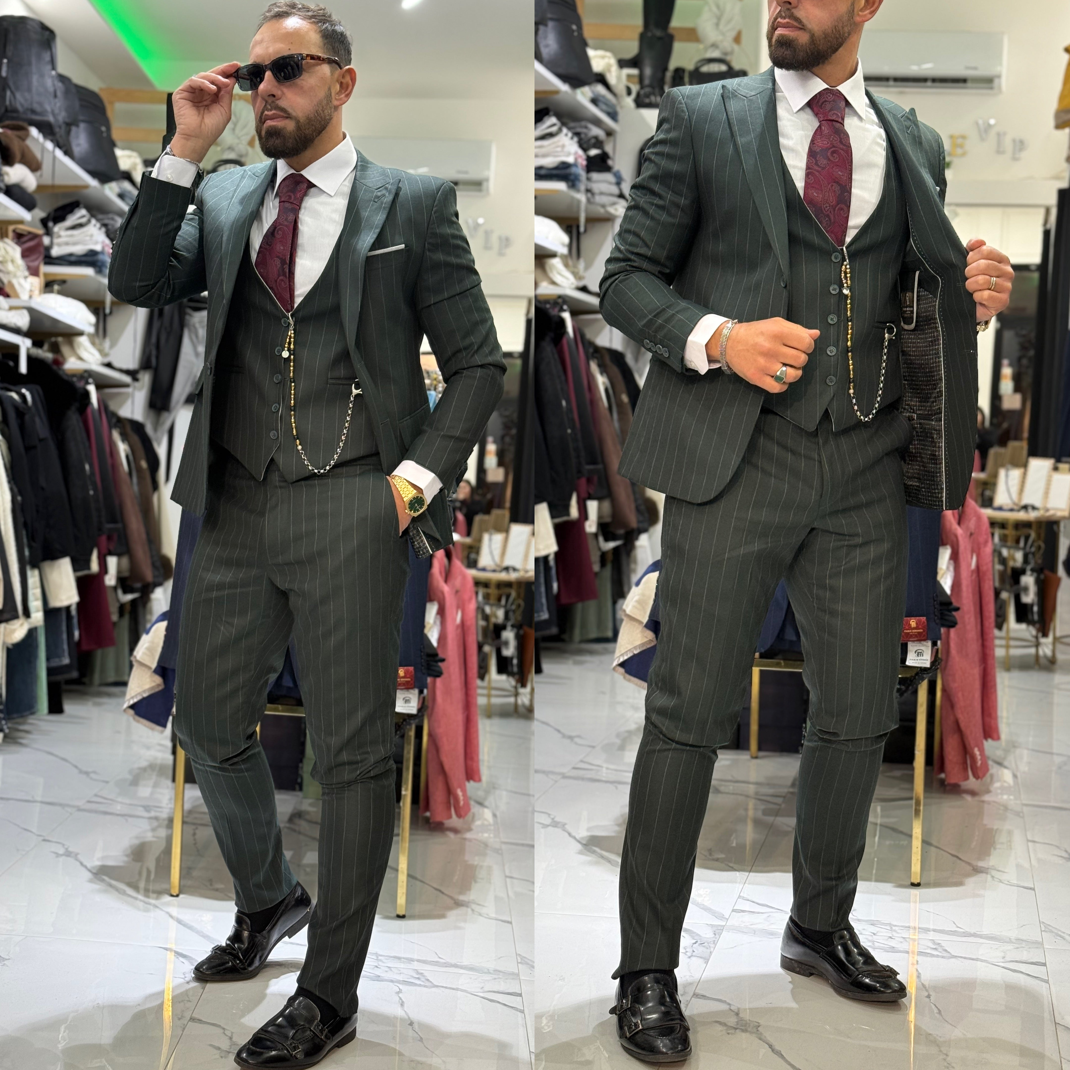 Abito gessato sartoriale giacca pantalone gilet marracash